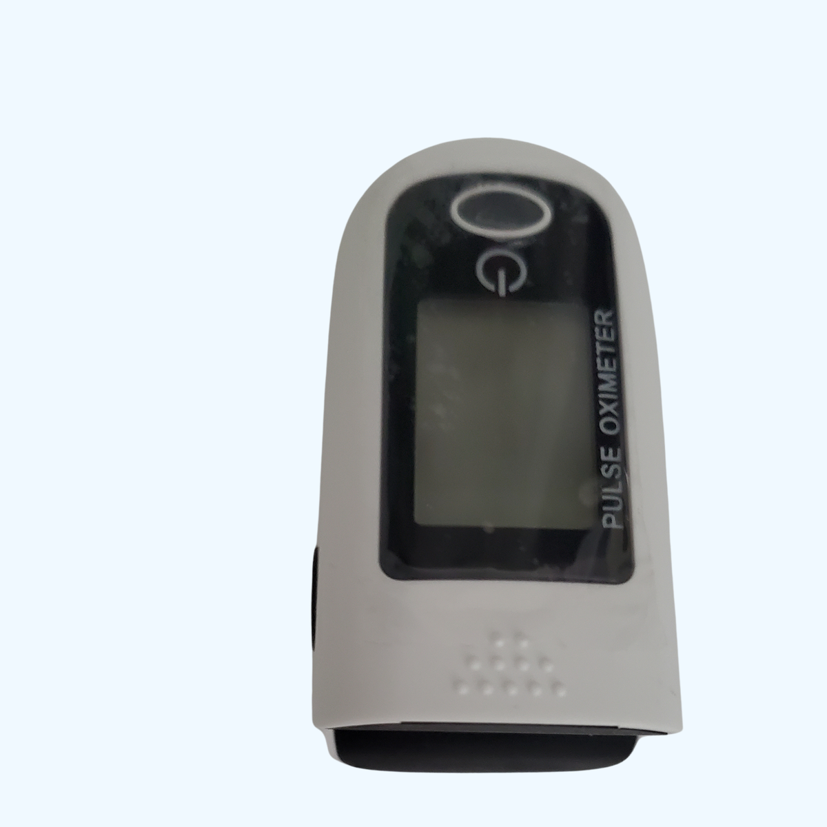 Fingertip Pulse Oximeter – White & Black SpO2 Oxygen Saturation Monitor with Lanyard
