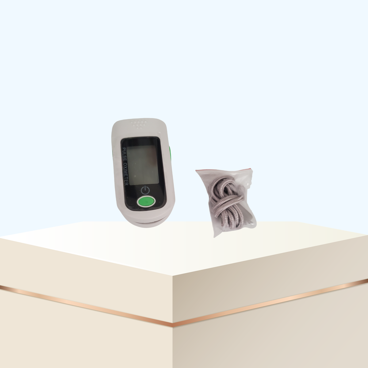 Fingertip Pulse Oximeter – White & Green SpO2 Oxygen Saturation Monitor with Lanyard
