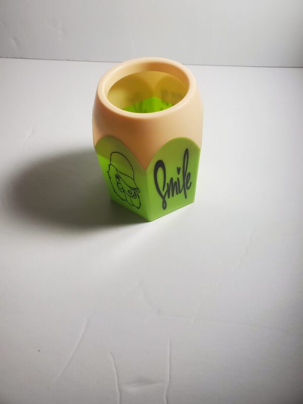 Pencil Shaped Holder - Image 2