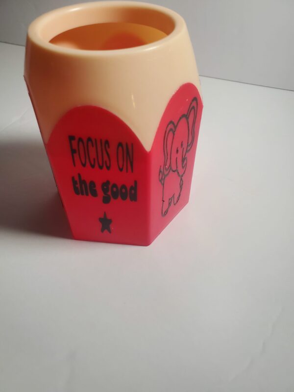 Pencil Shaped Holder - Image 3